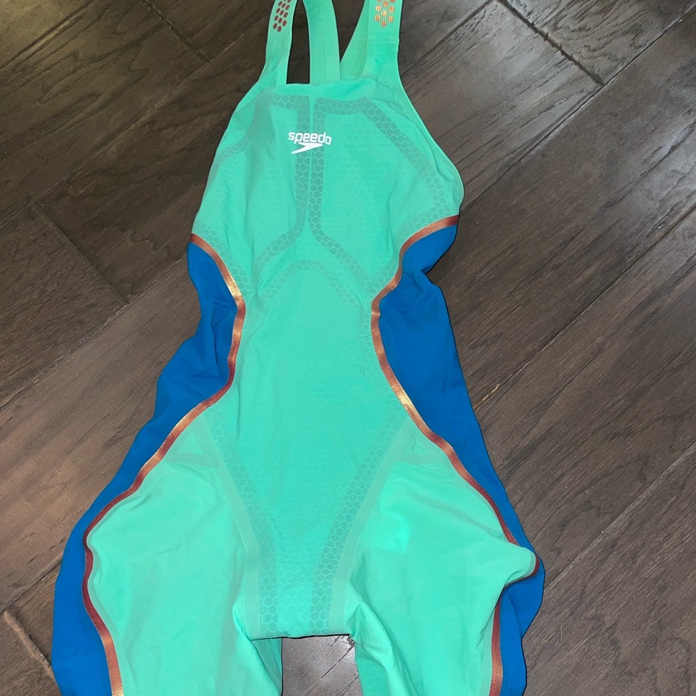 SPEEDO TECH SUIT SZ 22 Brand new no tags